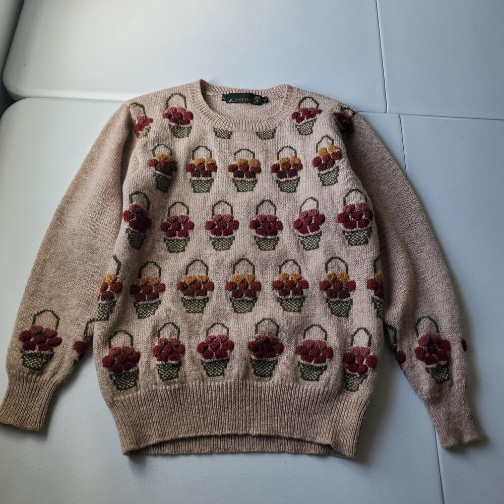 Jumpers Sweater Womens Medium Beige 100% Wool Basket Flower Knit Pullover Floral